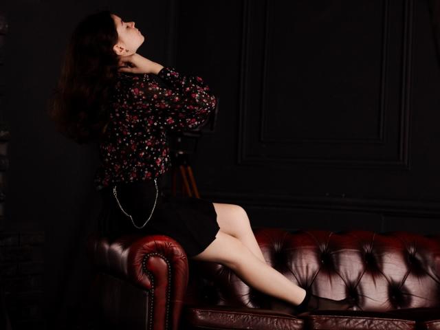 TinaRedly - Live sex cam - 17495614