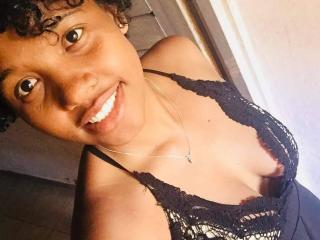 LaraHottLove - Sexe cam en vivo - 17496830