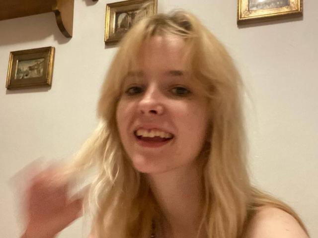 Blumi - Live porn &amp; sex cam - 17498170