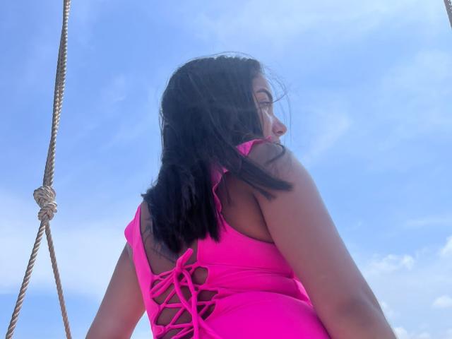 SharonKlart - Élő pornó és szexkamera - 17510190