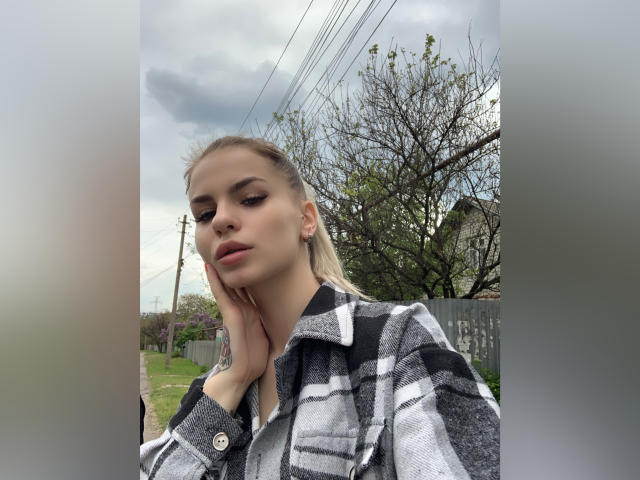 LilyAbrams - Sexe cam en vivo - 17512902