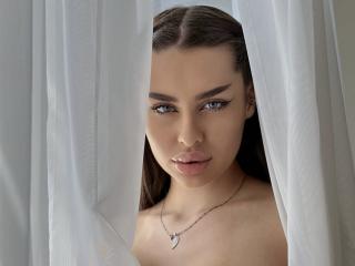 PlayfulEyes - Live porn &amp; sex cam - 17513390