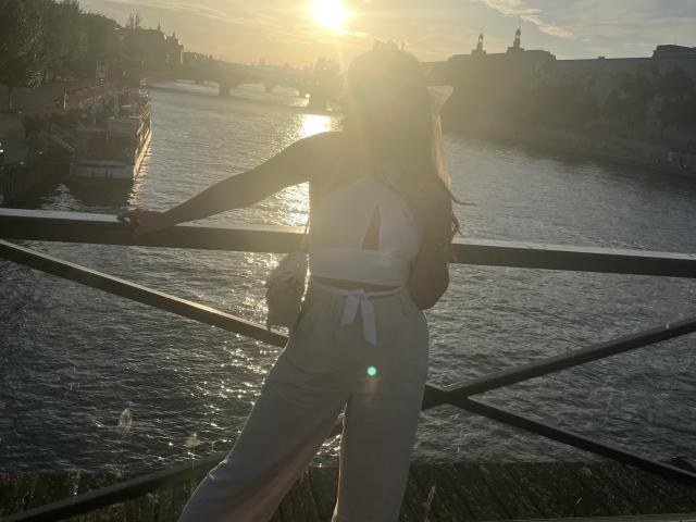 MeganWisse - Live sexe cam - 17522290