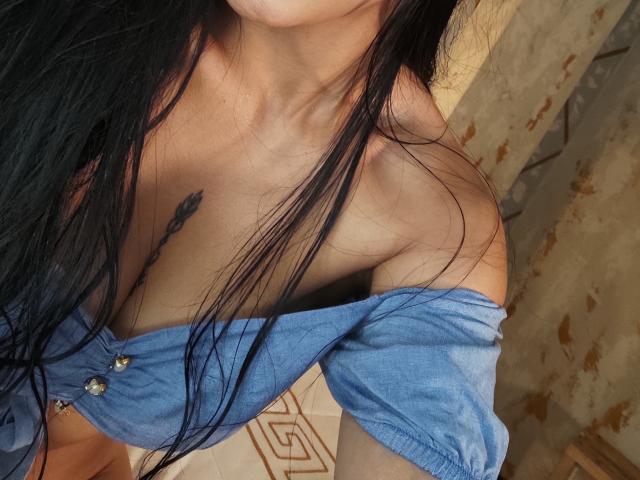 EmilyV - Live sex cam - 17527726