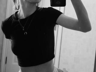 LaPochka - Live sex cam - 17532282