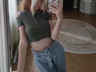 LaPochka - Live sex cam - 17532330