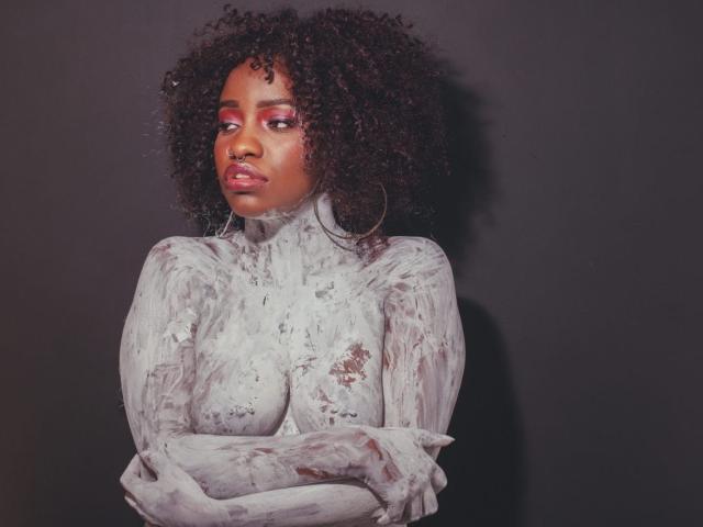 NeellyBrown - Live Sex Cam - 17534046