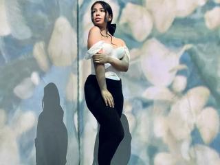 MeganWisse - Live Sex Cam - 17535218