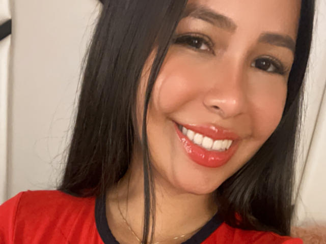 MeganWisse - Live sexe cam - 17535258