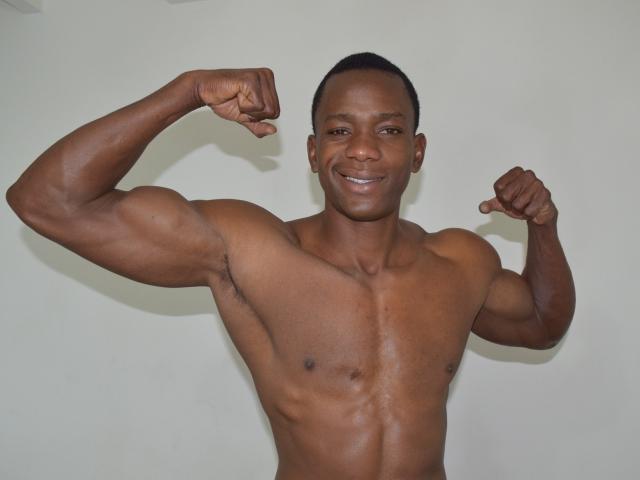 AntonyCruze - Live sex cam - 17543614