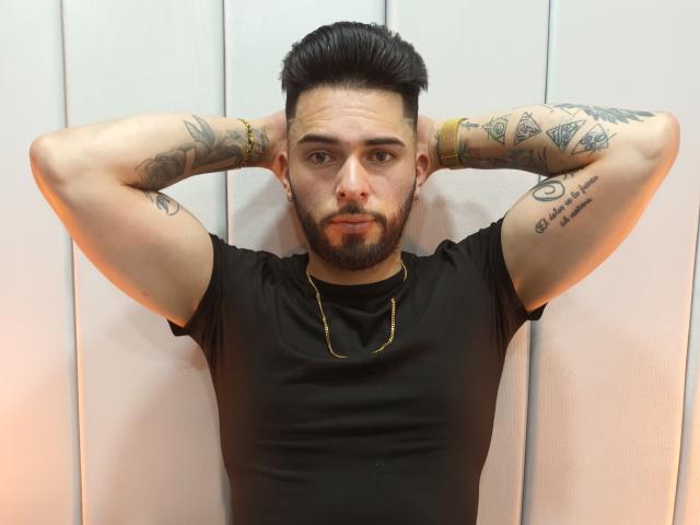 AndyCortez - Live sex cam - 17545026