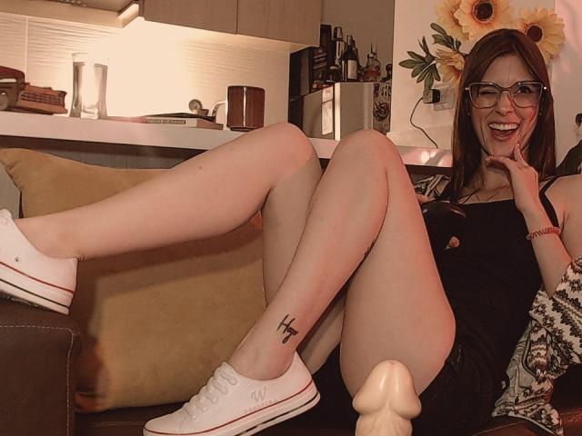 AmeliaChadburn - Sexe cam en vivo - 17545470