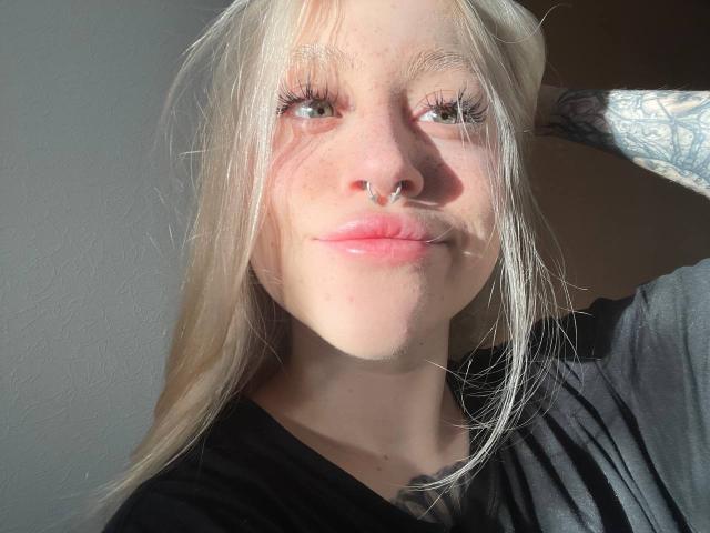 Vergillhell - Live sex cam - 17549114