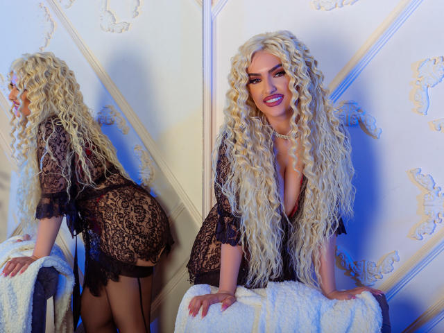MiaMckenna - Live Sex Cam - 17552610