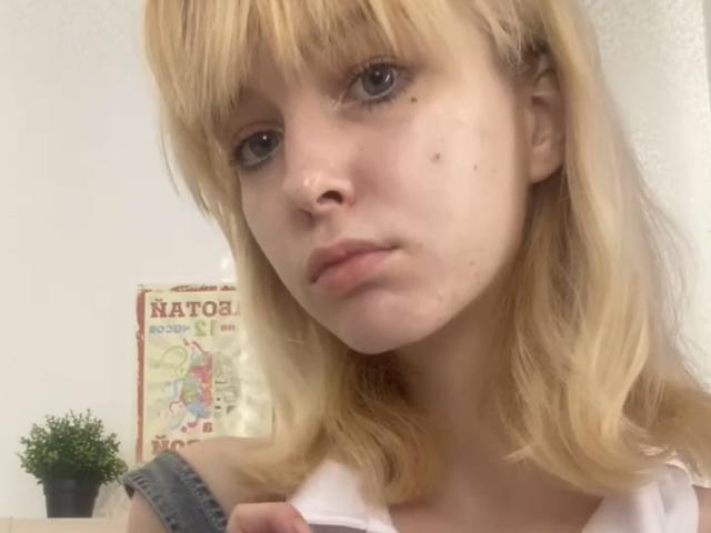 Blumi - Live sex cam - 17554094