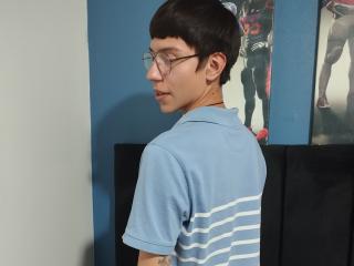SexyBin - Live porn &amp; sex cam - 17556586