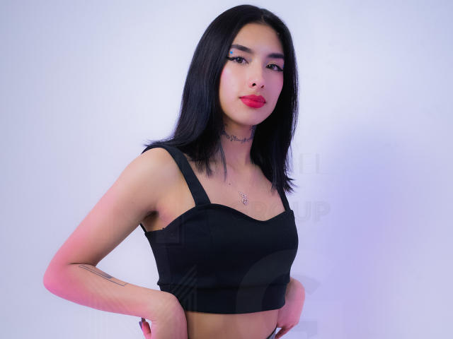 GraceRogere - Live sex cam - 17556902