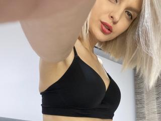 DouceAmelia - Live sexe cam - 17559314