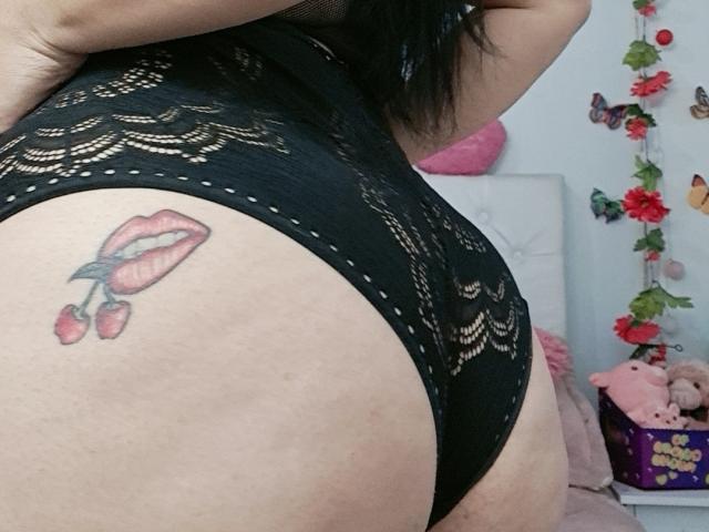 VivianaThomson - Live sex cam - 17569114