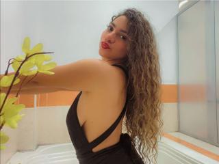 MiaGale - Live sex cam - 17573398