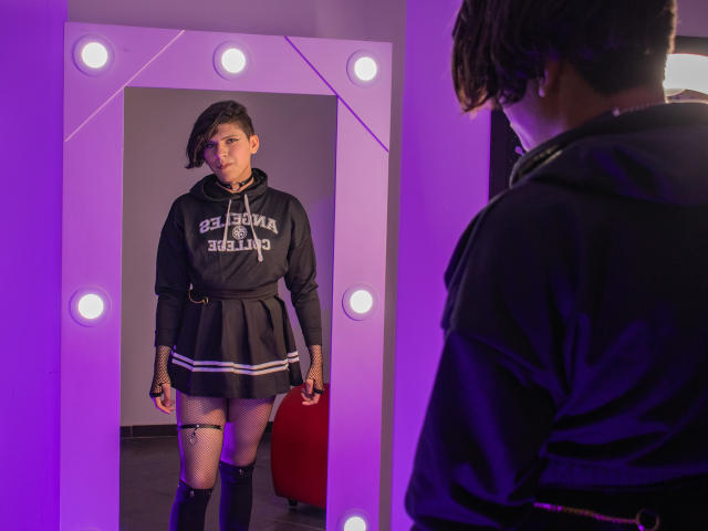 Saturni - Live Sex Cam - 17587162