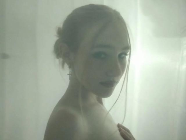 Vanities - Live porn &amp; sex cam - 17597638