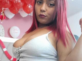 ChloeHills - Live sex cam - 17604546