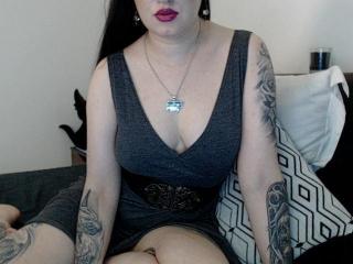 InkedBabeKitty - Live porn &amp; sex cam - 17605958