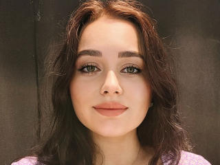 BendalBiana - Live sex cam - 17622250