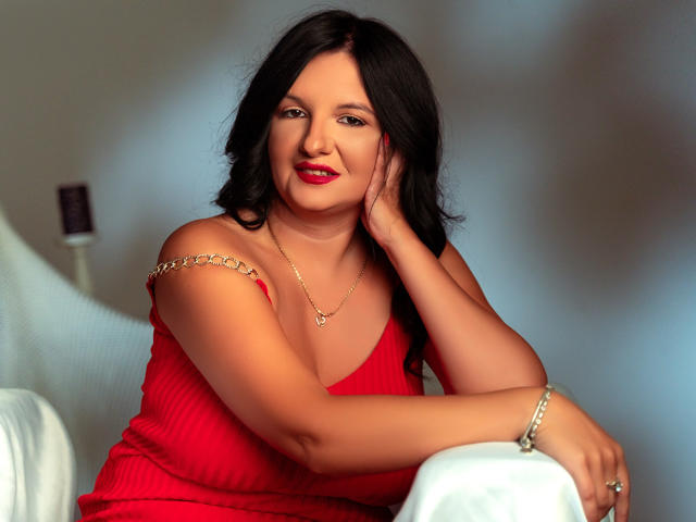 MadameAlexaX - сексуальная веб-камера в реальном времени - 17622810