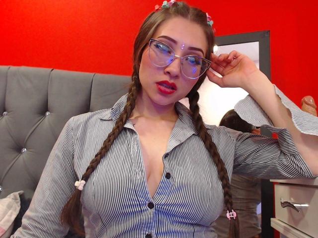 ElizabethMorrison - Live Sex Cam - 17634262