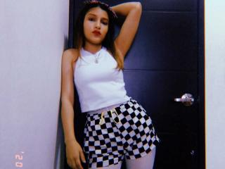 DaisyClarck - Live sex cam - 17638474