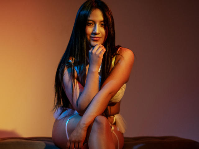 MellissaRoaa - Live sex cam - 17639534