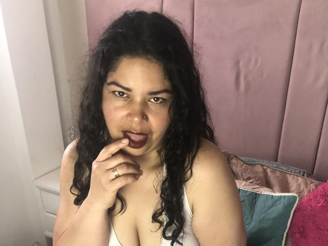 MarianaCastillo - Live sex cam - 17640262