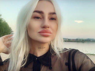 MOONxLOVE - Live sex cam - 17645566