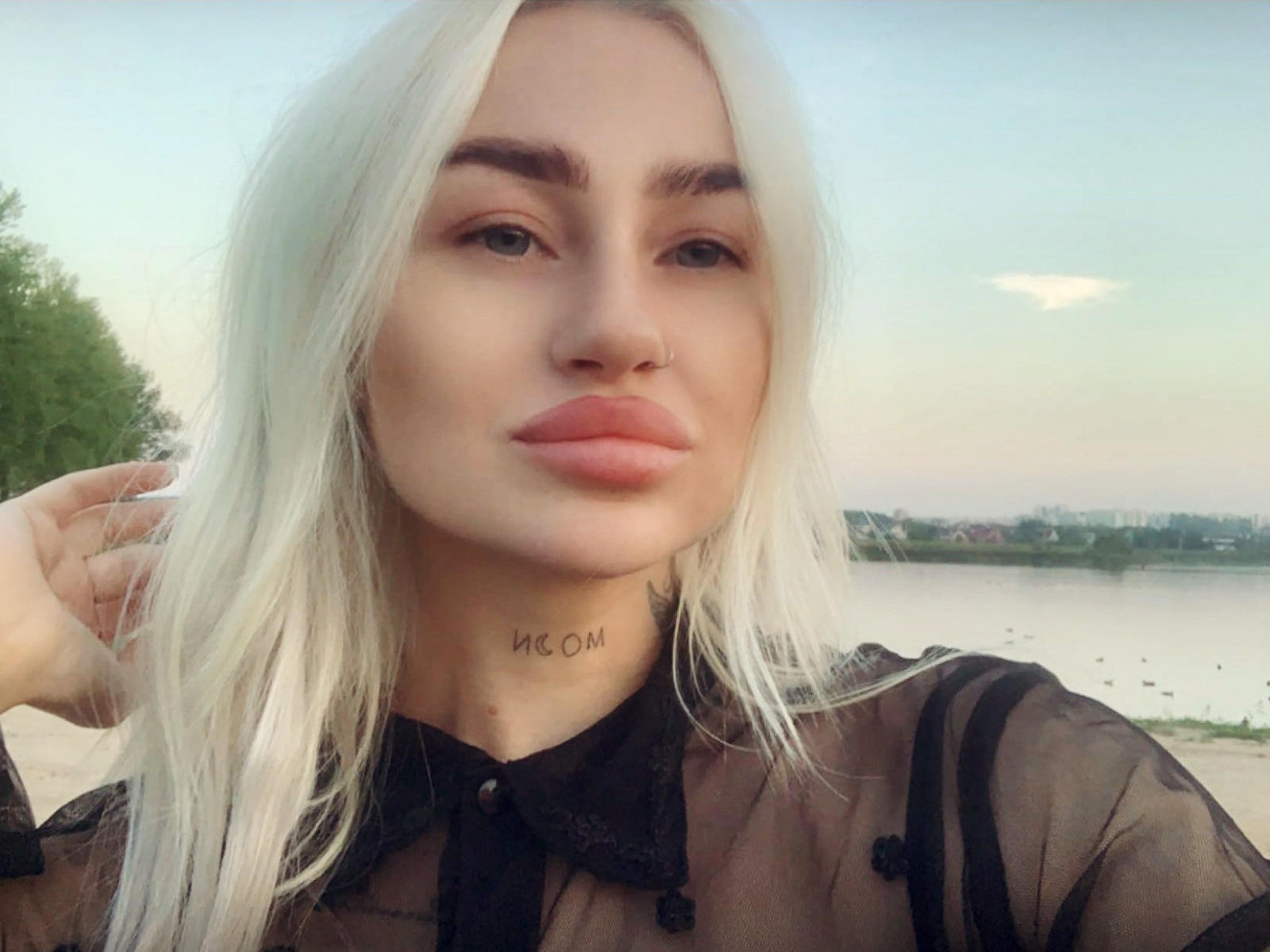 MOONxLOVE - Live sex cam - 17645566