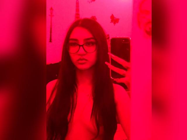 LuciaCalixto - Live sex cam - 17649054