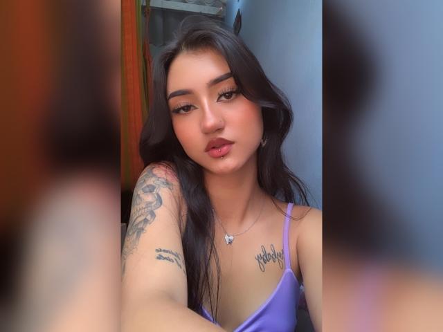 LuciaCalixto - Live sex cam - 17649078