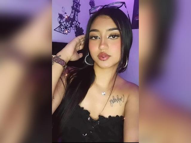 LuciaCalixto - Live sex cam - 17649362