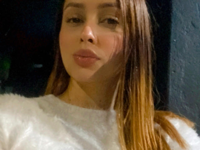 EmilyParkerr - Camera khiêu dâm &amp; quyến rũ trực tiếp - 17650966