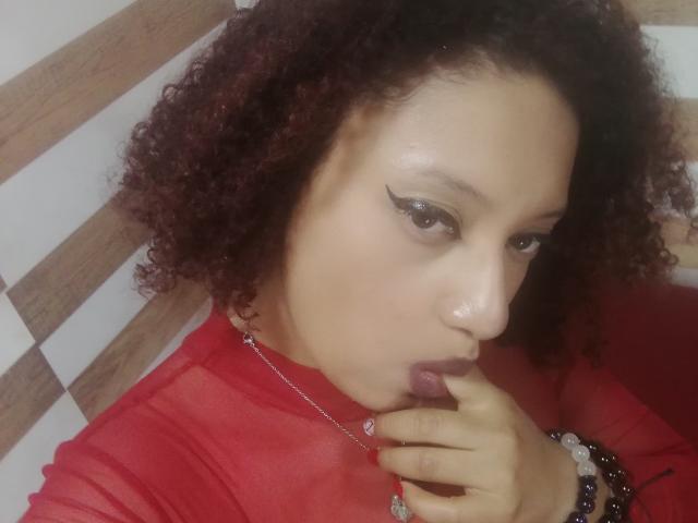 VioletaSwitch - Live porn &amp; sex cam - 17658770