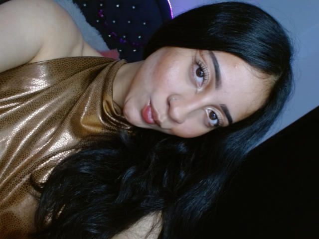 ValerieHang - Live porn &amp; sex cam - 17658898