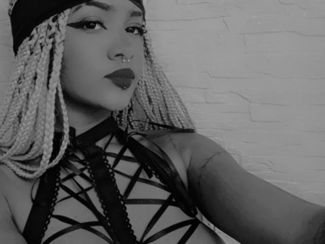 ValkiriaLee - Live porn &amp; sex cam - 17662938