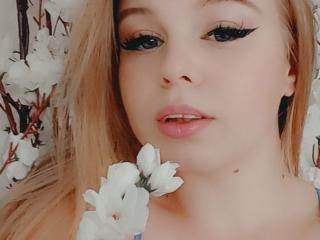 RadiantLika - Live porn & sex cam - 17672718