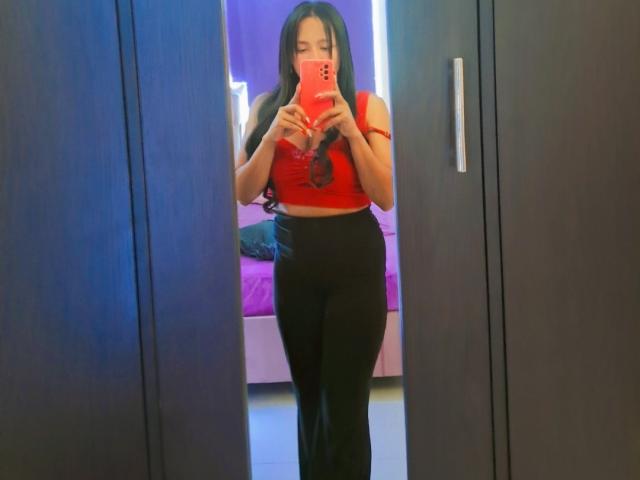 SaraBeckett - Live sex cam - 17676446