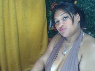 MichelleBrito - Live sex cam - 17676554