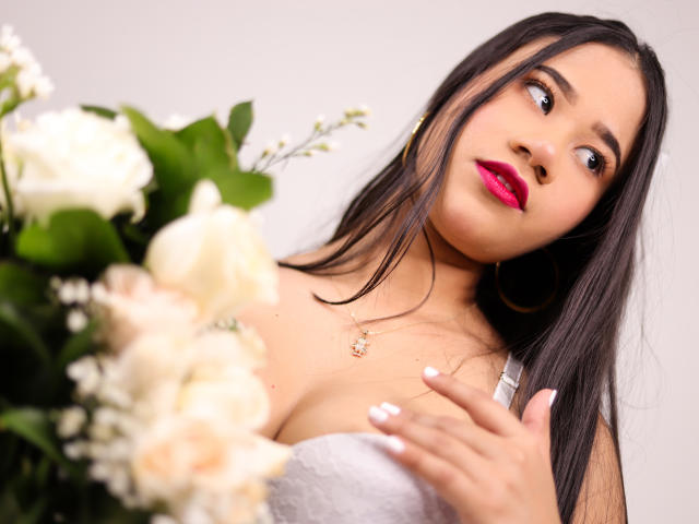 Tamra - Live sex cam - 17683522