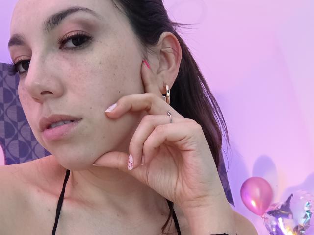 MiaReed - Live sexe cam - 17687050