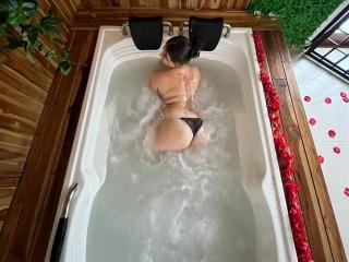 EmilySantiny - Live sex cam - 17688578