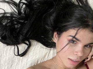 BiancaMoretti - Live porn & sex cam - 17688674